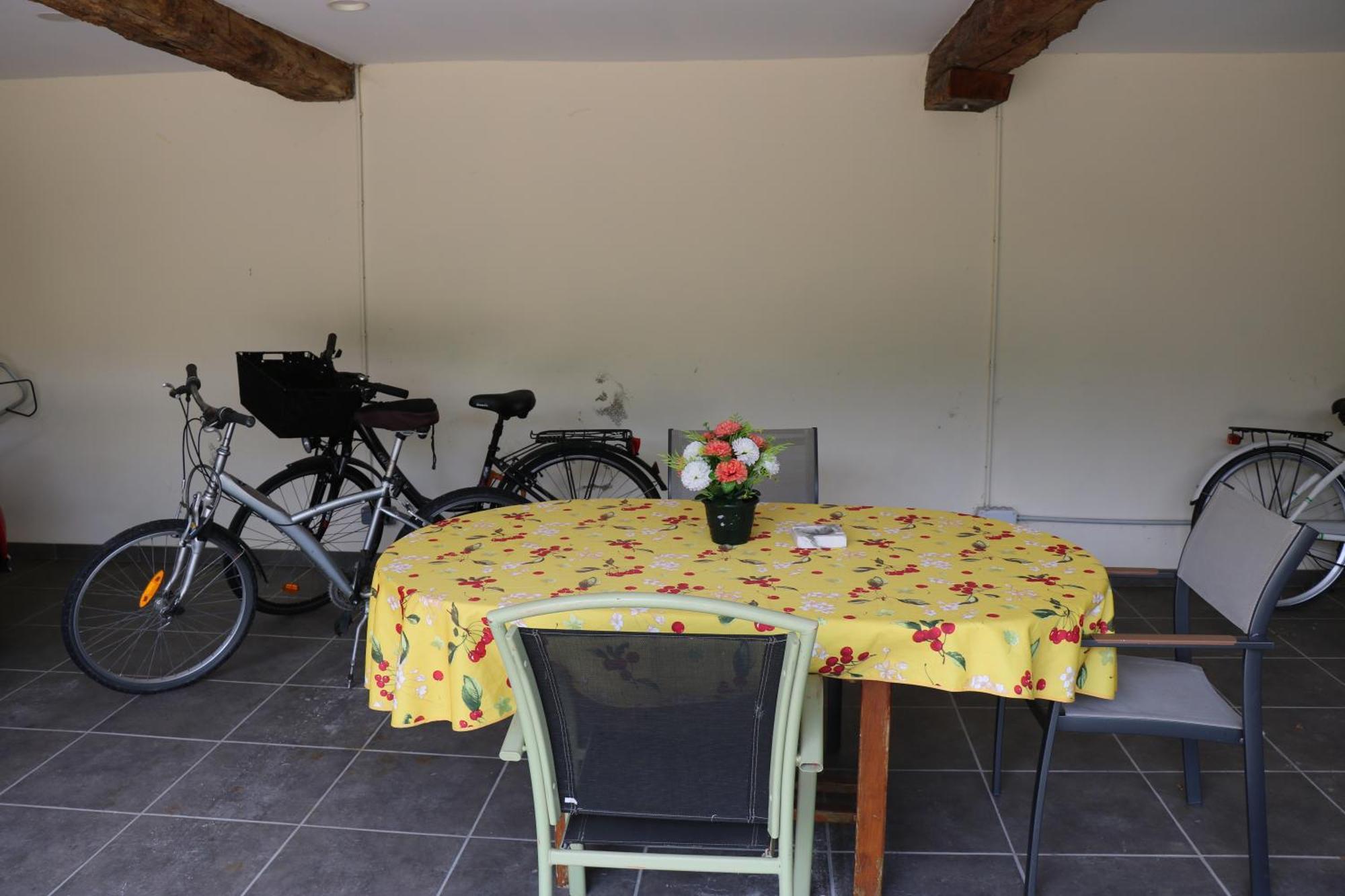 Le Lido Sézanne Exterior foto